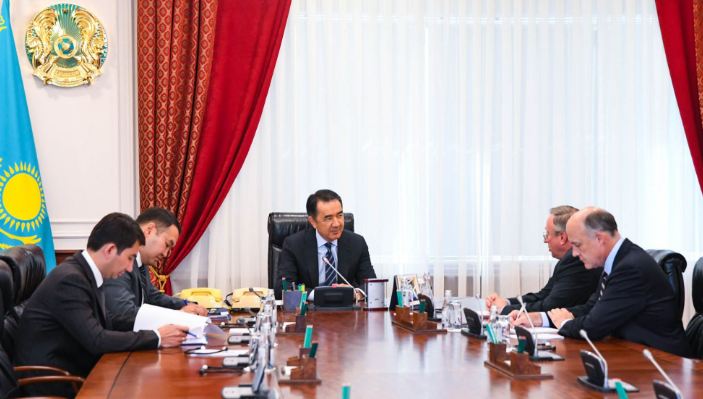 Baqytjan Saǵyntaev QR-daǵy AQSh elshisi Djordj Krolmen kezdesý ótkizdi