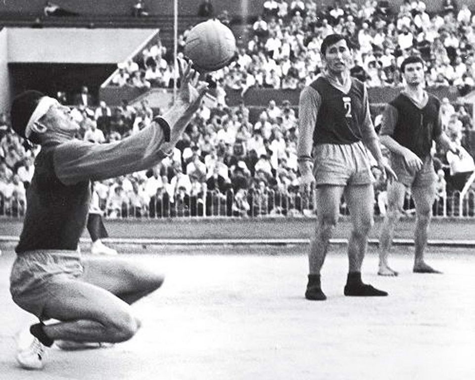 Odaqta atoı salǵan