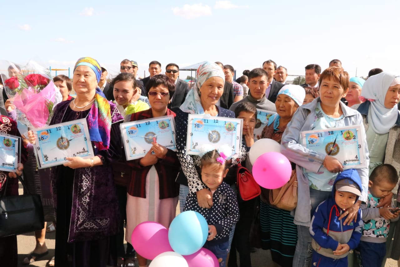 Aqtóbe oblysyndaǵy «Nurly jer» baǵdarlamasymen kópbalaly otbasylar baspana aldy