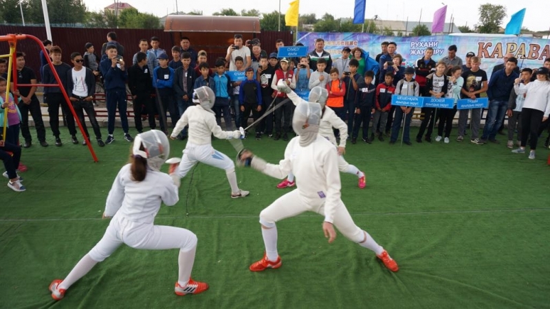 Qaraǵandydaǵy sporttyq kerýen saparyn aıaqtady