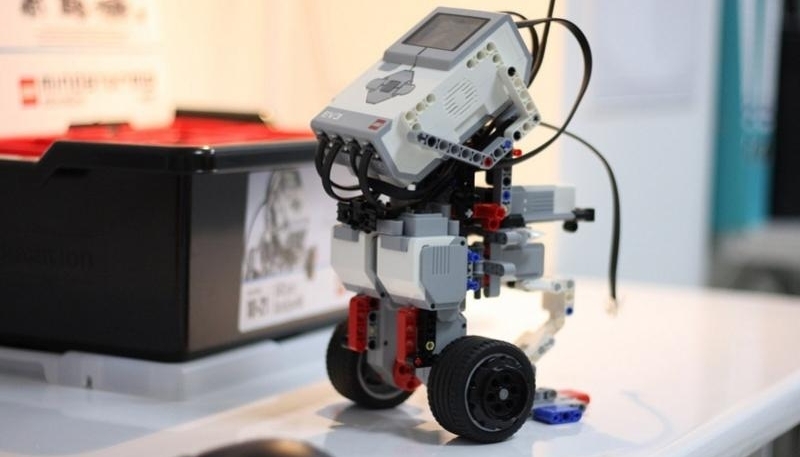 Qaraǵandyda balalar men jasóspirimder saraıynda tehnopark ashylady