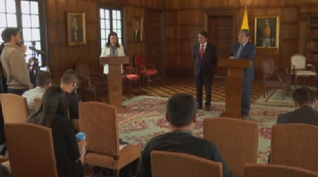 Brazılııa Venesýelamen shekarada ornalasqan aımaqqa qarýly kúshterin jiberedi