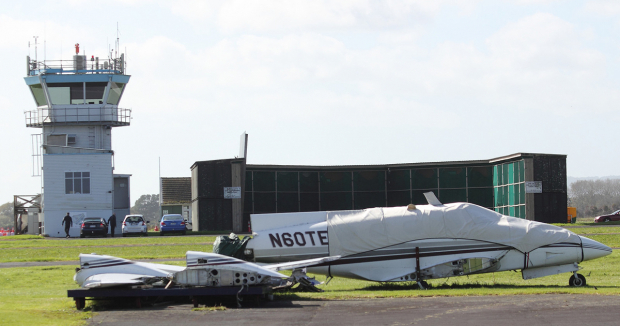 AQSh-tyń jeńilmotorly Beechcraft B60 ushaǵy qulady