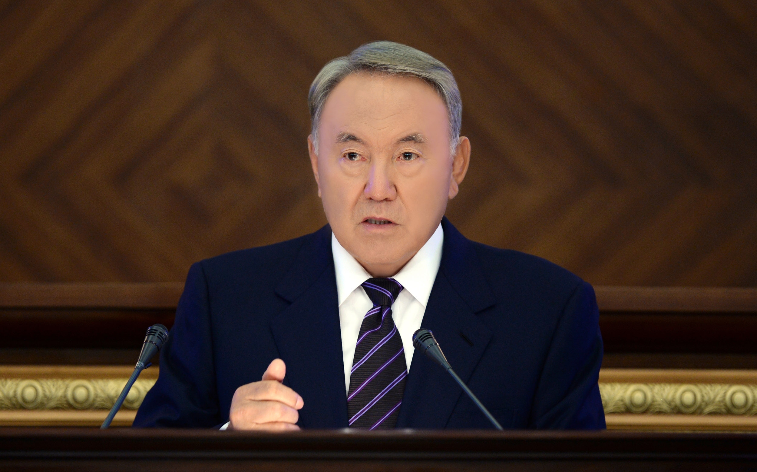 Elbasy Úkimetke TKSh salasynda sheshilmegen máselelerge nazar aýdarýdy tapsyrdy