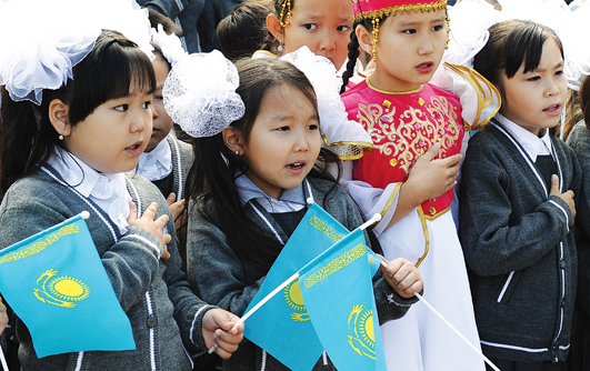 Bıyl elimizdegi mektepterde 3 mıllıonnan astam oqýshy bilim alady