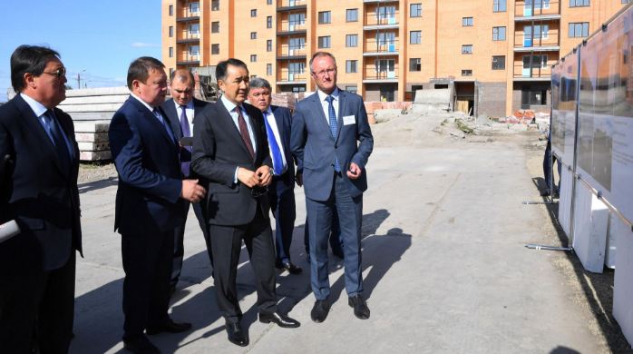 B. Saǵyntaev Soltústik Qazaqstan oblysynyń turǵyn úı qurylysy nysandaryn aralady