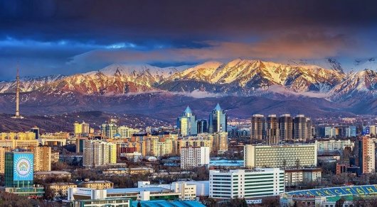 Nursultan Nazarbaev «Falcon Eurobus» jaýapkershiligi shekteýli seriktestigine bardy