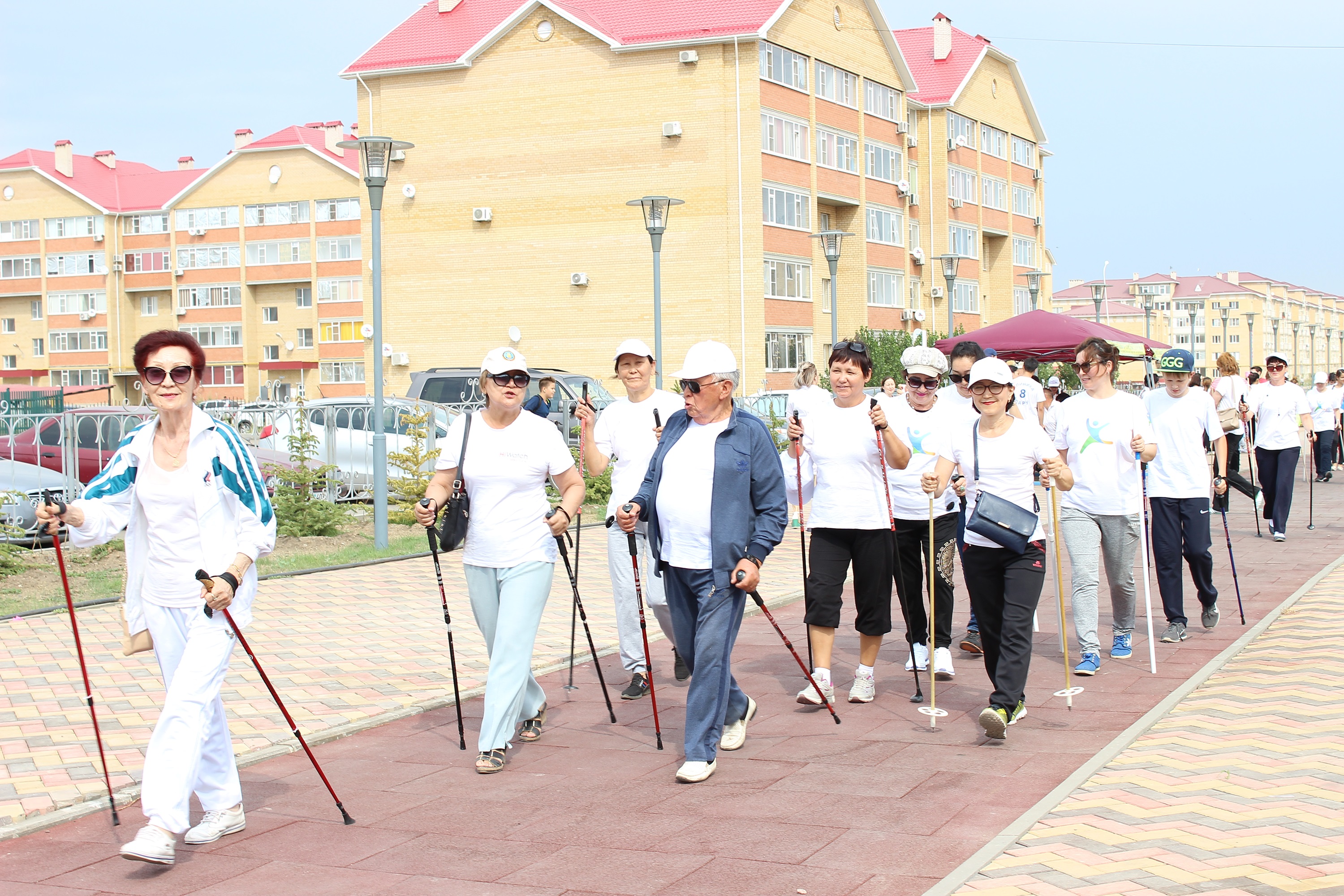  Aqtóbede 48 jańa saıabaq ashyldy