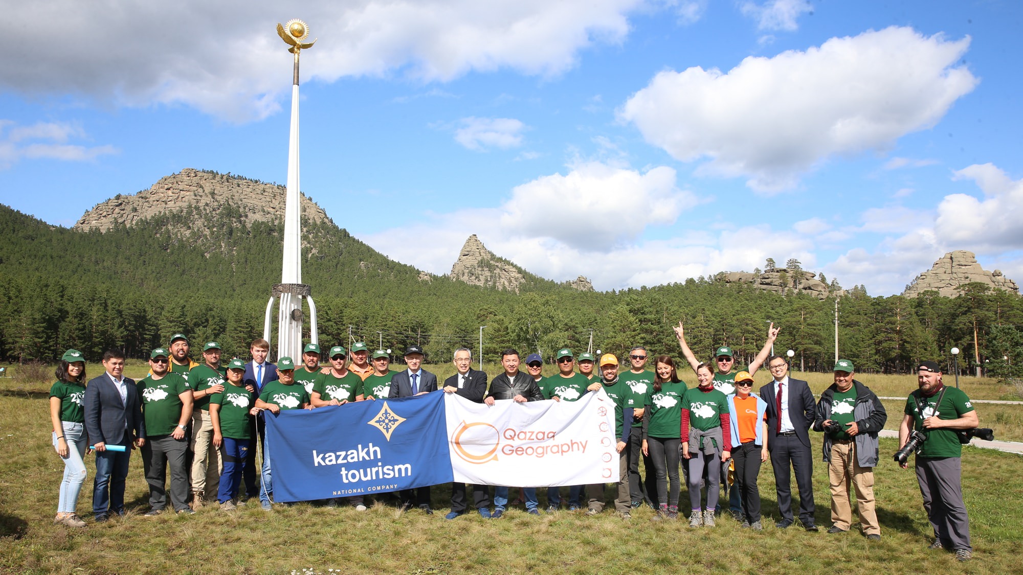 Búgin «Saryarqa» baǵyty ekspedısııasy óz máresine jetti