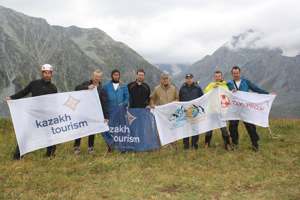 Ekspedısııa muzdyqtar mekeninen oraldy