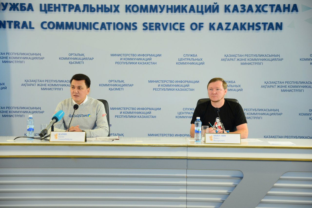 «Qazaqstan» jáne «Qazsport» telearnalary UFC jekpe-jekterin kórsetedi