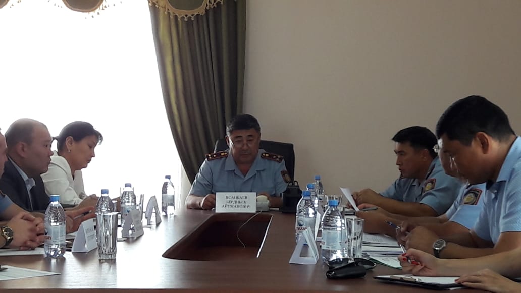 Káripbek Kúıikov BUU minbesinde sóz sóıleıdi