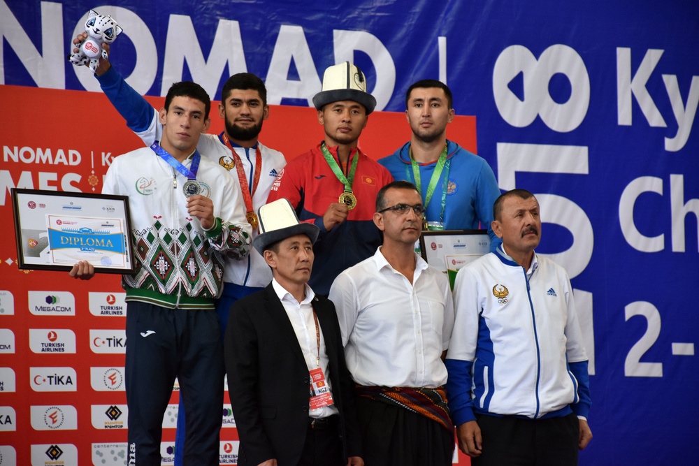 Áýezhan Qurdanqulov altyn aldy