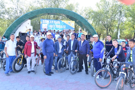 Otyrar aýdanynda «Densaýlyq-2018» festıvali ótti