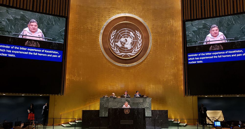 Kúıikov BUU minberinen sóz sóıledi