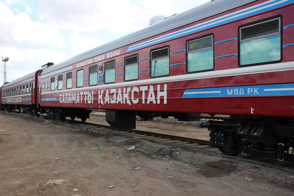 Medısınalyq poıyzdar jolǵa shyqty