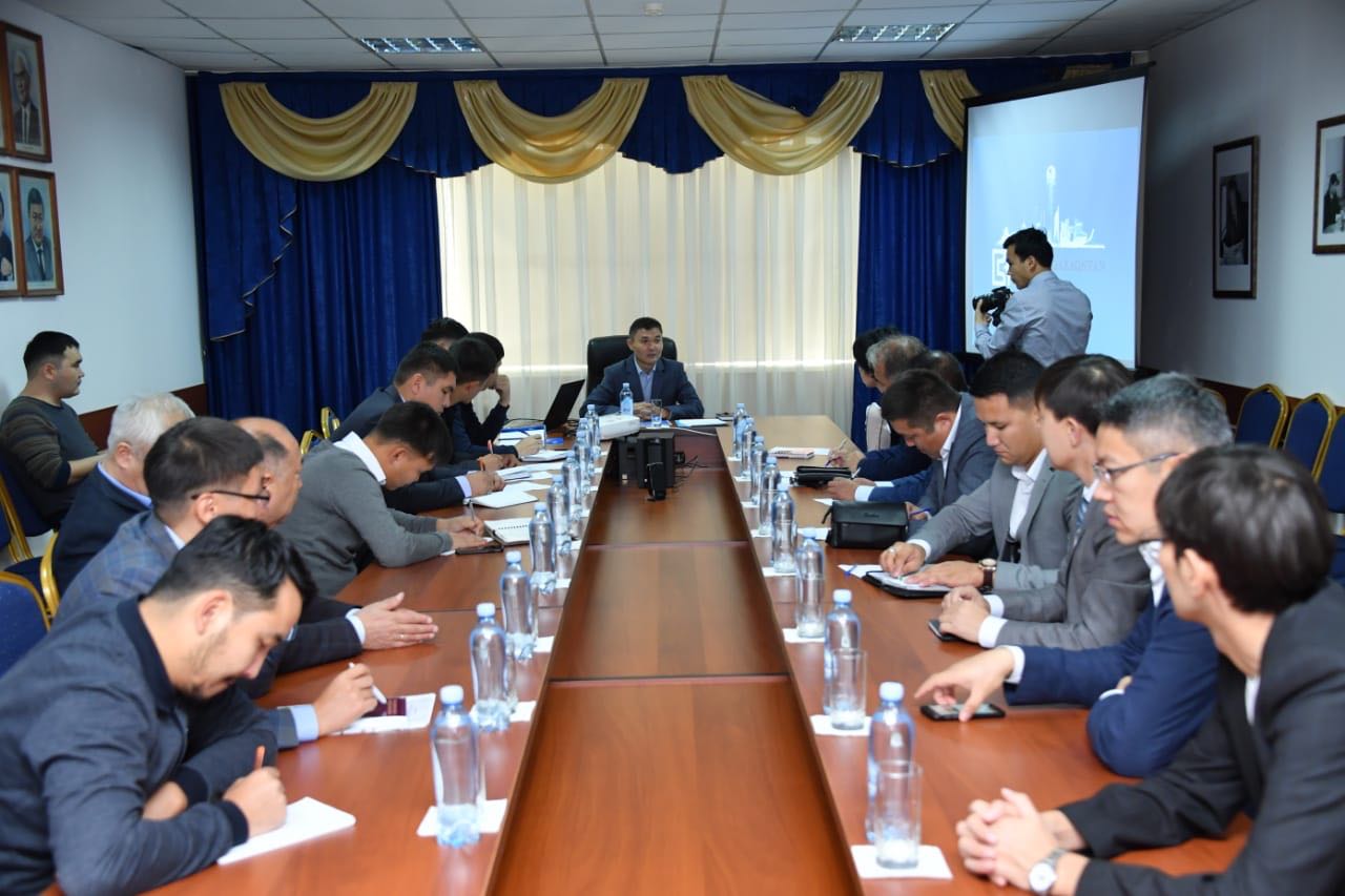 Syr óńiriniń jýrnalısteri «Egemen Qazaqstanda» boldy