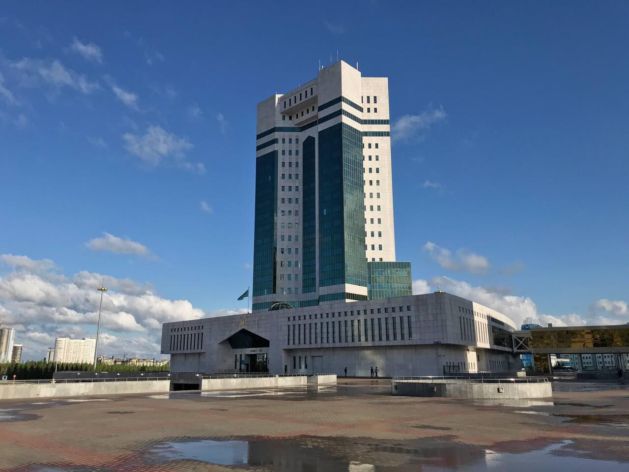 Úkimet pen Ulttyq bank agrarlyq sektordy qosymsha qoldaý týraly birlesken málimdeme jasady