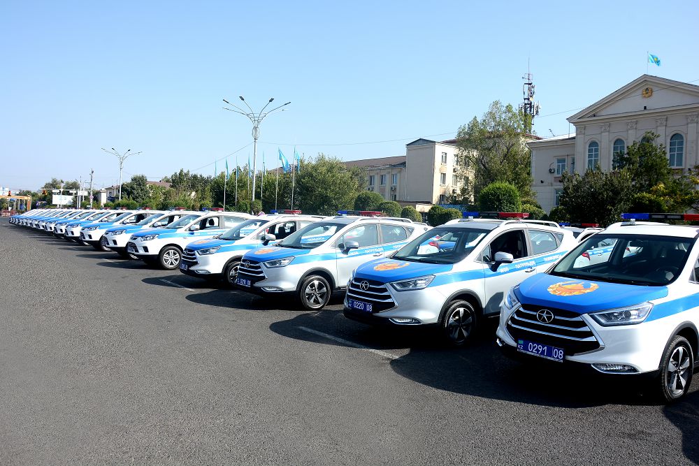 Tártip saqshylaryna temir tulpar berildi