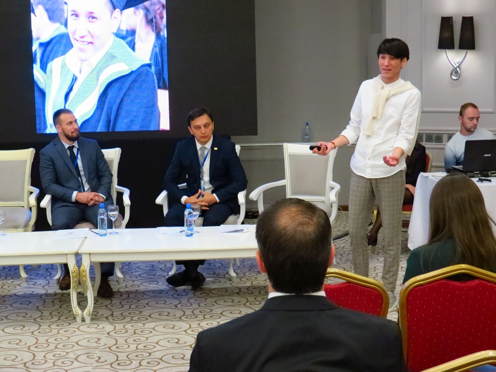 Almatyda halyqaralyq jastar forýmy  ótti