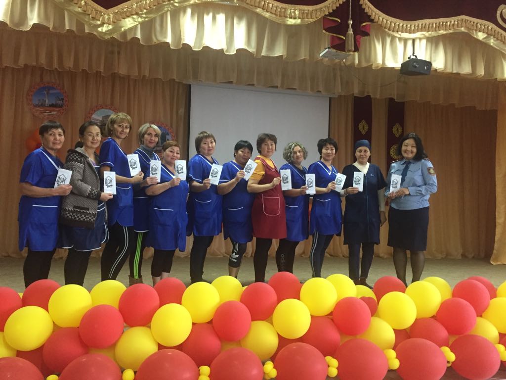 Qostanaıda Otbasy kúni qarsańyndaǵy aksııalar sherýi bastaldy