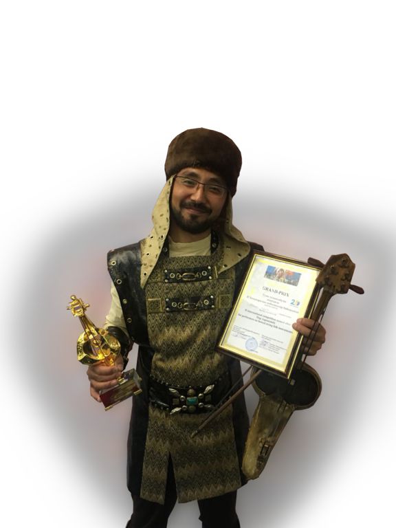 «Úıeńkiniń túbinen úıirip alǵan, qobyzym»