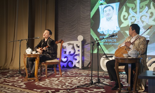 Aqyn Saranyń 165 jyldyǵyna arnalǵan aıtys ótti