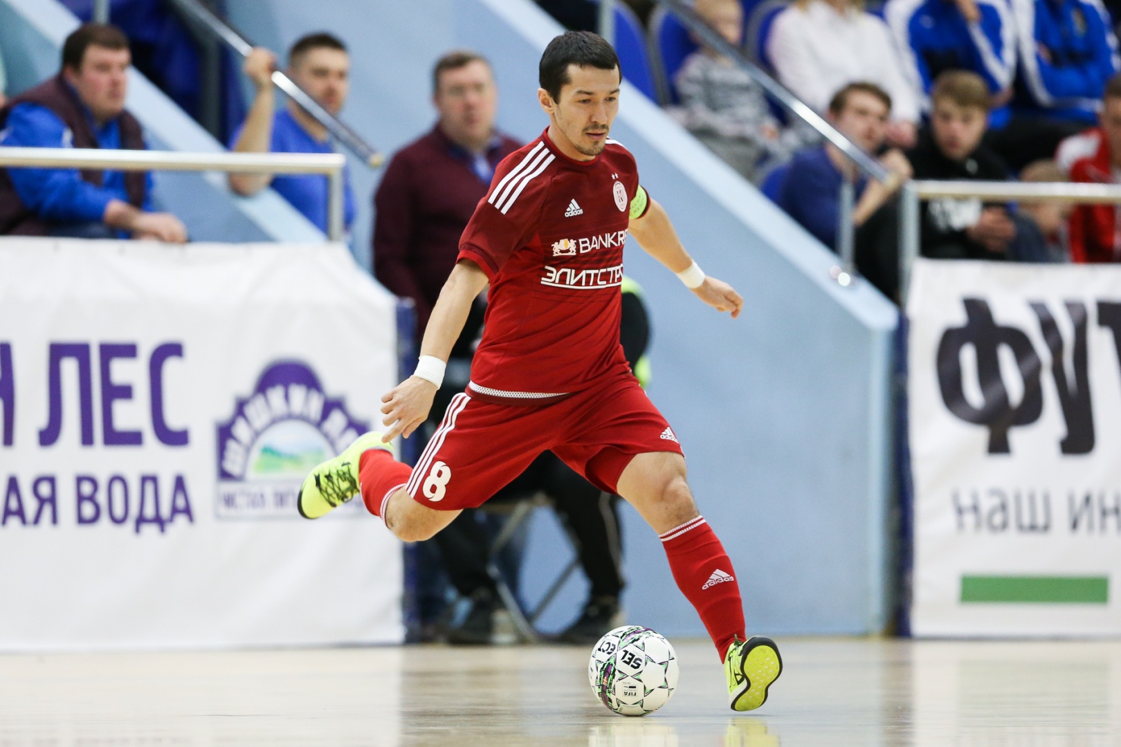 Qaırat óz quramyn jarııa etti