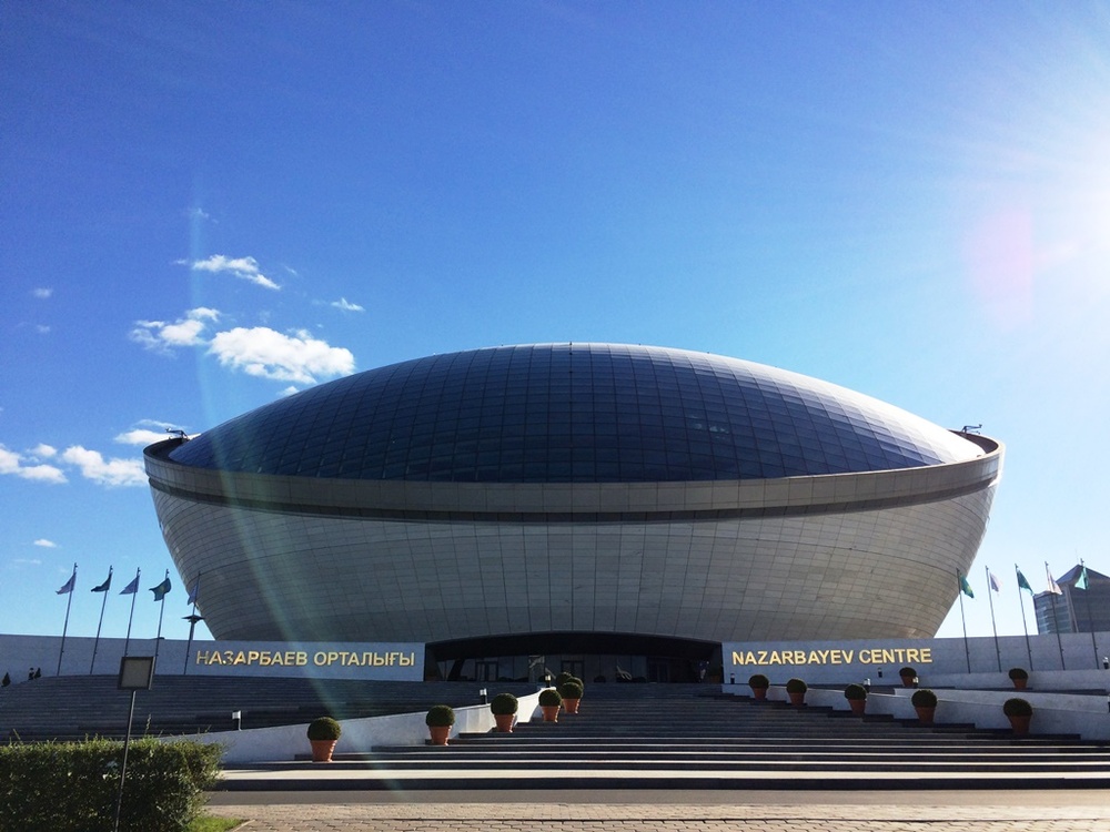 Jahandyq ıdeıalar sóz boldy