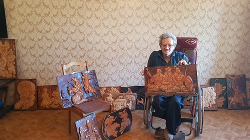 Arbaǵa tańylǵan aıagózdik sýretshi