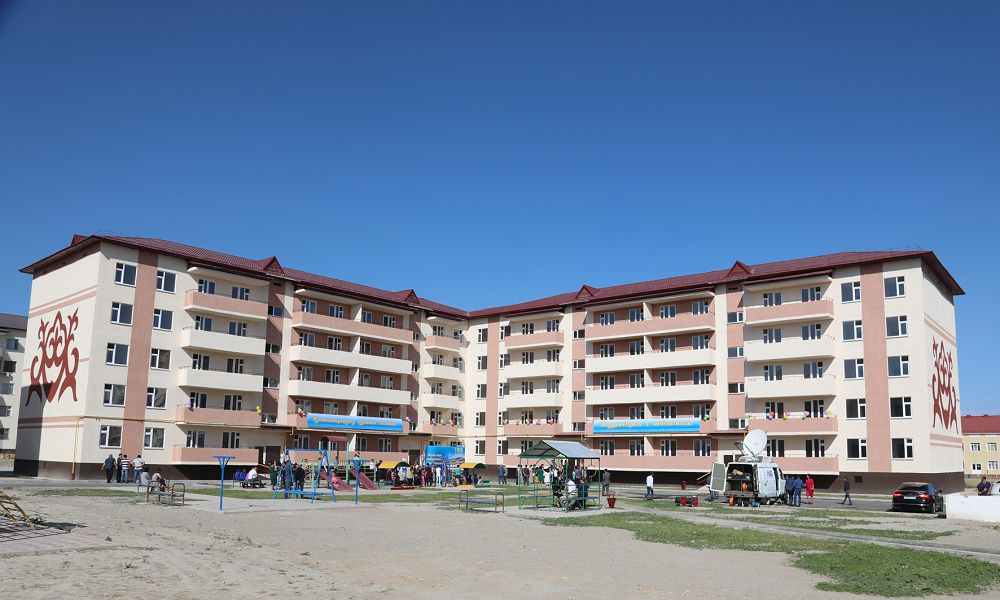 Kóp kórsetkishke kóńil tolmaıdy