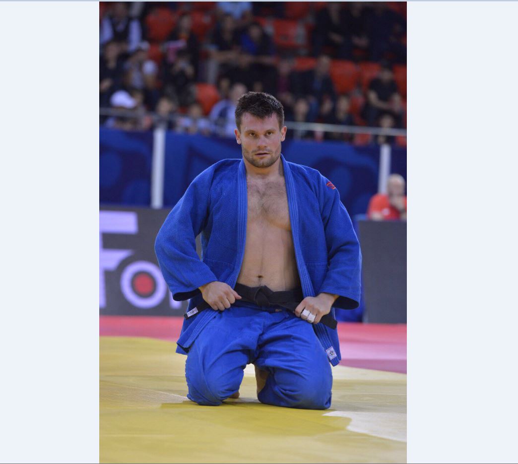 Búgin Bakýde beldesken qos balýanymyz utyldy