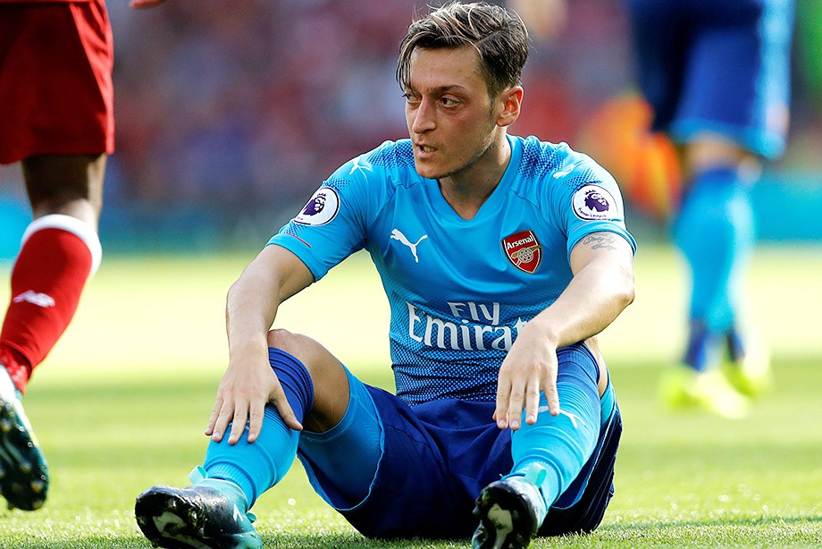 Eń nashar fýtbolshylardyń tizimi jarııalandy