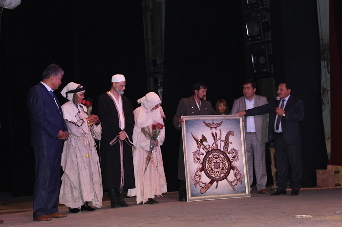 Tarazda Shyńǵys Aıtmatovtyń mereıtoıy toılandy