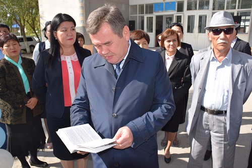 Qazaly aýdanynda kóshe kitaphanasy ashyldy