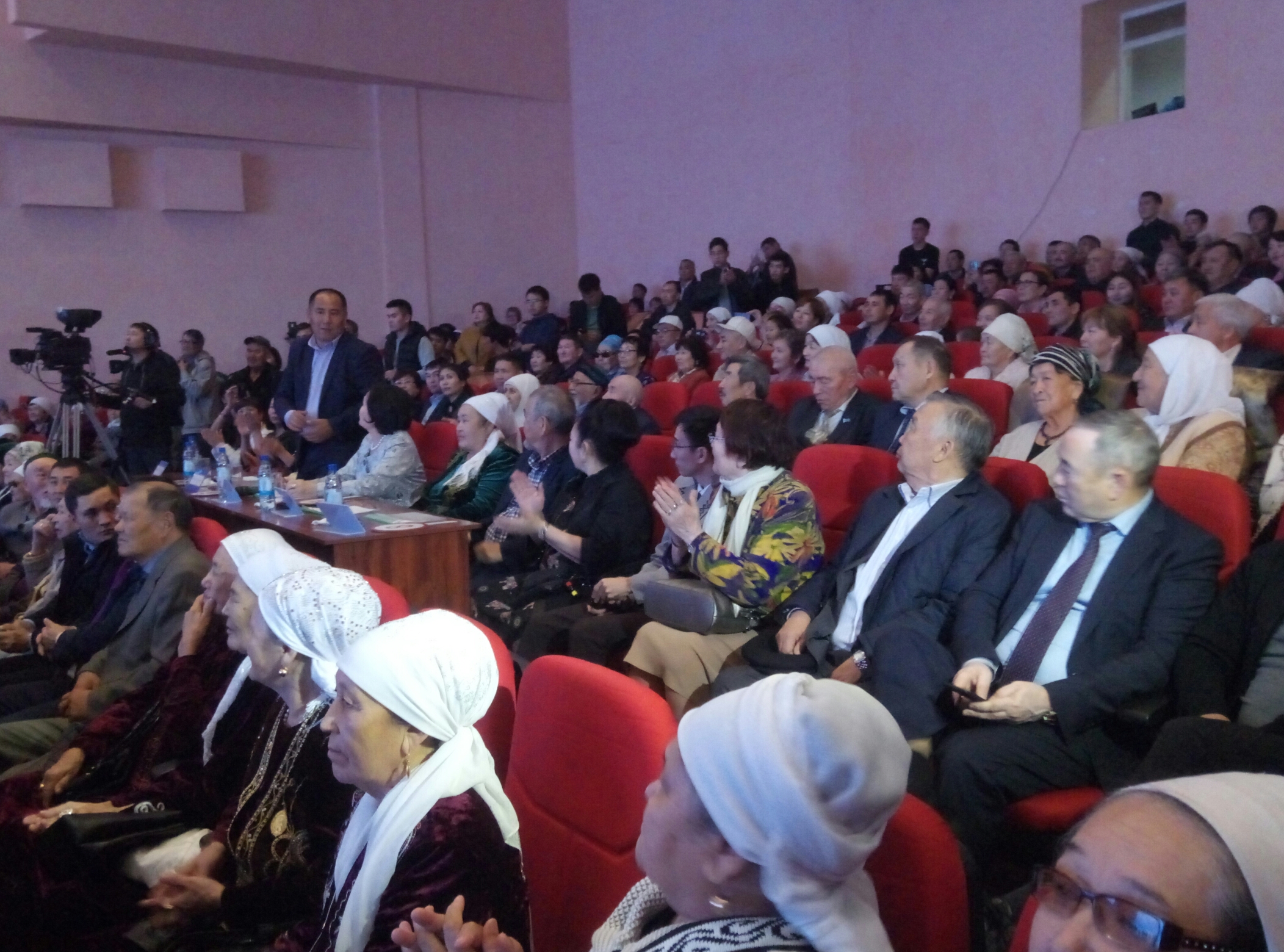 Qostanaıda respýblıkalyq aıtys bastaldy