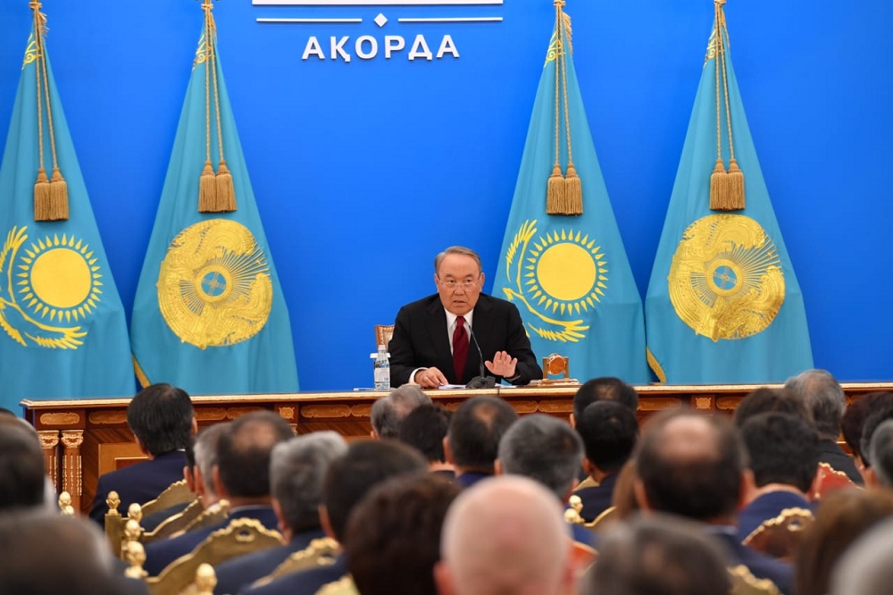 Elbasy: Basty basymdyq - qazaqstandyqtardyń ál-aýqatyn arttyrý