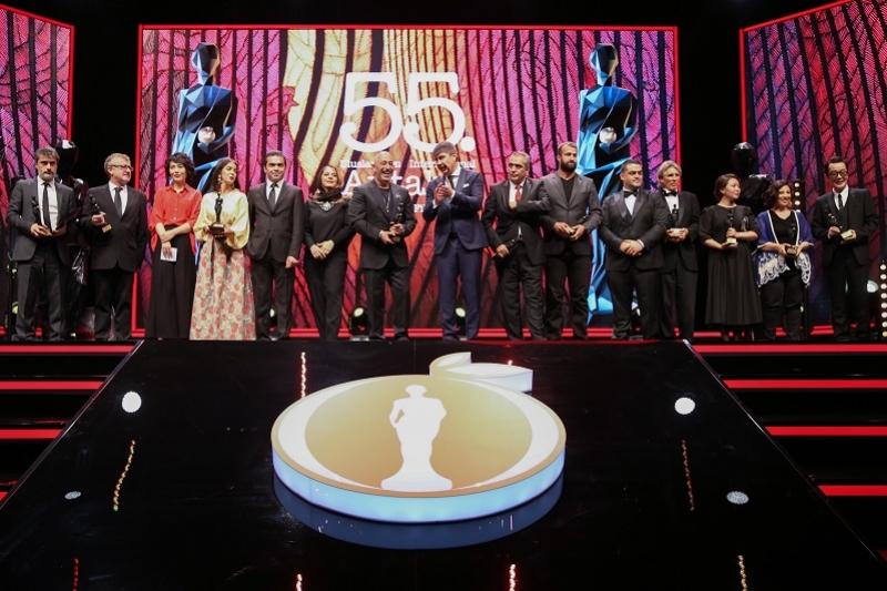 Antalııadaǵy halyqaralyq festıvalda Samal Eslıamova «Úzdik aktrısa» atandy