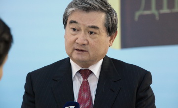 Bizdiń aldymyzda jańa bıikterdi baǵyndyrý mindeti tur - S. Abdrahmanov