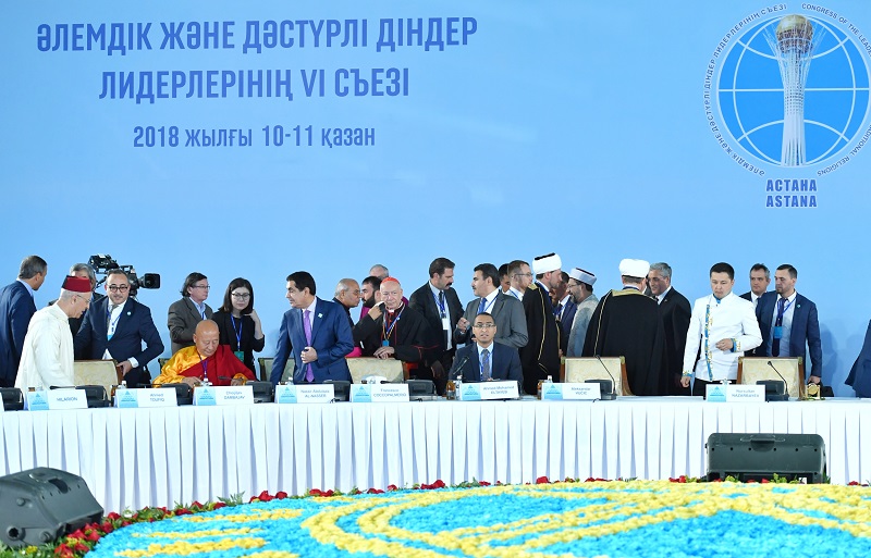 Búkil álem tap bolǵan daǵdarysty talqylaýǵa keldim - Sheıh Mýhammad Ahmad at-Taıeb