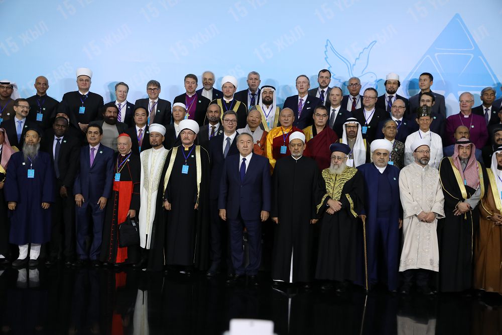 Dinaralyq dıalogty nyǵaıtýǵa úles qosqan kóshbasshylar marapattaldy 