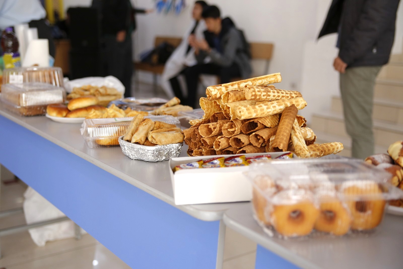 Pavlodarda «LA VIE DOBRO» aýtıst-balalarǵa kómekke keldi