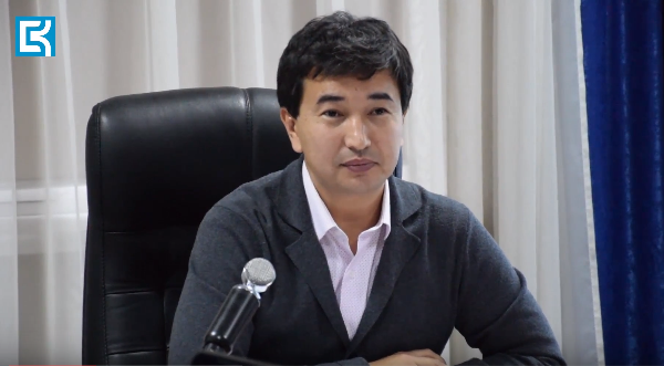 «Egemen akademııasynda» Shyńǵys Muqan dáris oqydy (Vıdeo)