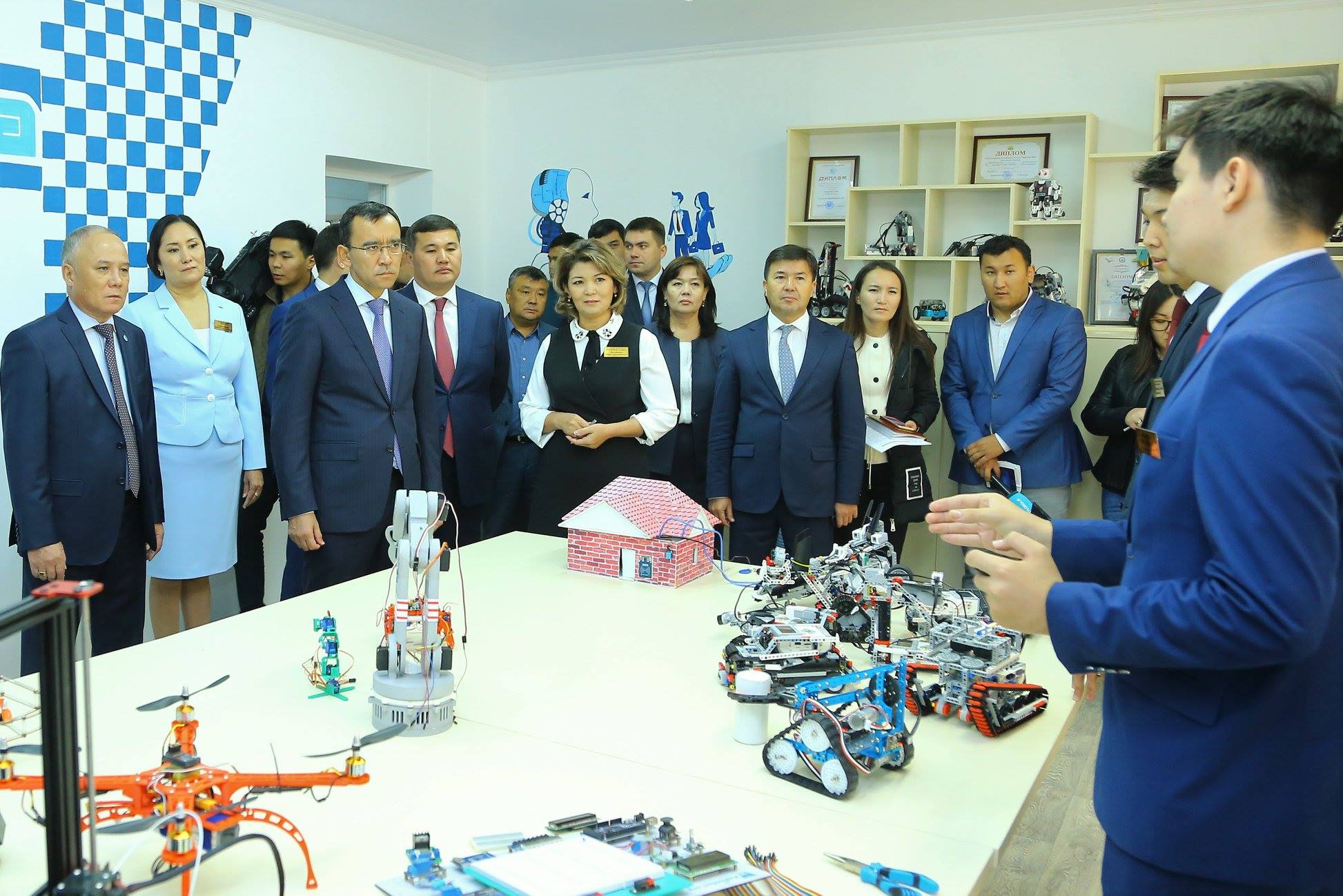 Máýlen Áshimbaev Qyzylorda oblysyna jumys saparymen keldi