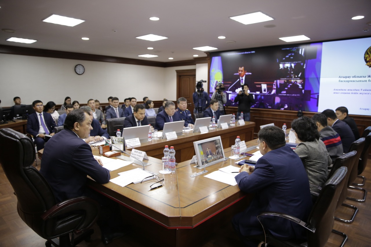 Atyraý oblysynda jastardy damytý máseleleri talqylandy