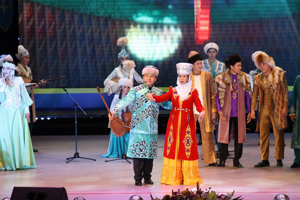 Kenen Ázirbaev atyndaǵy Jambyl oblystyq fılarmonııasyna elý jyl toldy