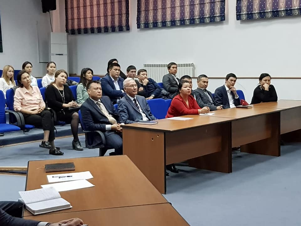 Agenttiktiń aýmaqtyq departamentinde ózgeshe formatta kezdesý ótti
