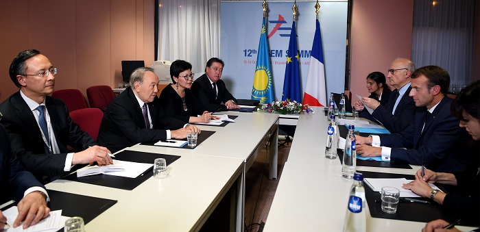 Jahandyq únqatysý alańyndaǵy júzdesý