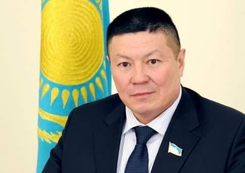 Baqytbek Smaǵul: Eren tulǵaǵa laıyqty qurmet kerek