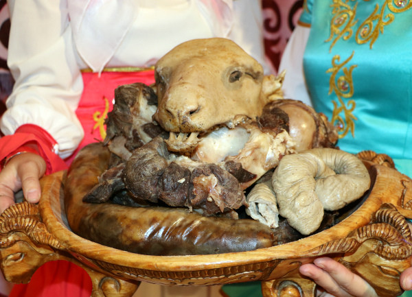 Qasıetten qashqany nesi?